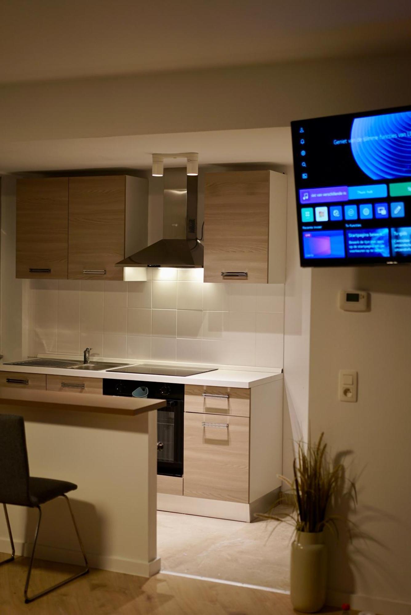 Skyway Airport Apartments Завентем Экстерьер фото